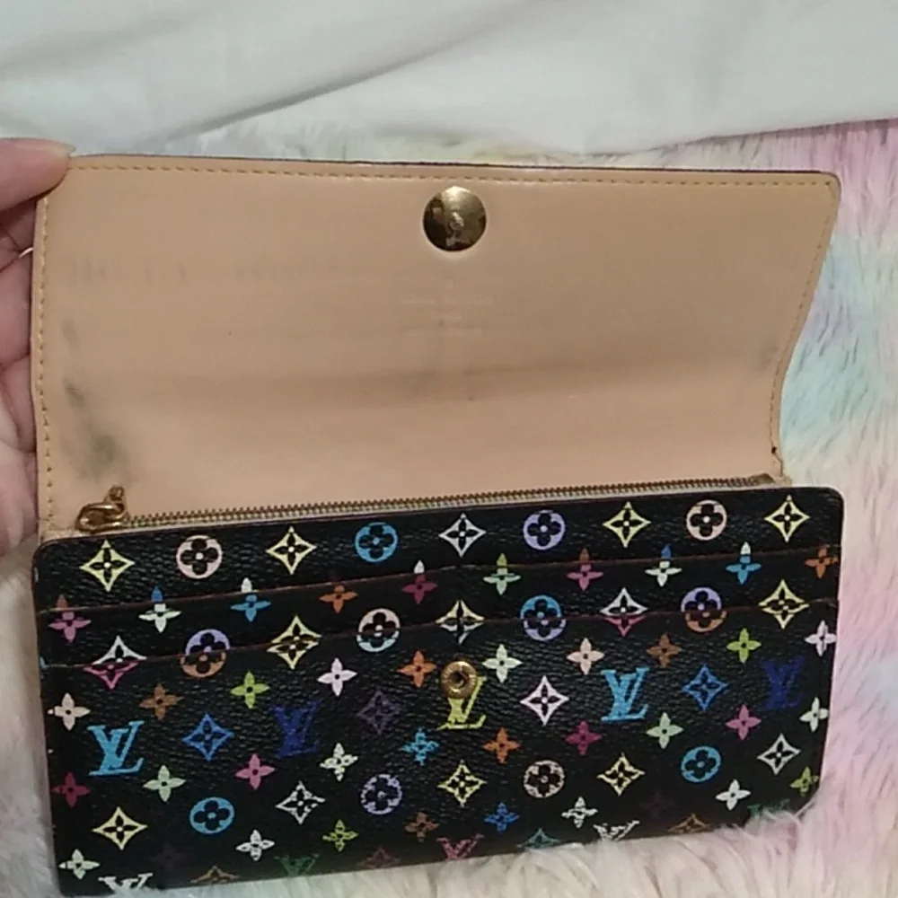 SALE! Auth Louis Vuitton Takashi Murakami Portefeiulle Sarah Collectible Wallet - Picture 6 of 14